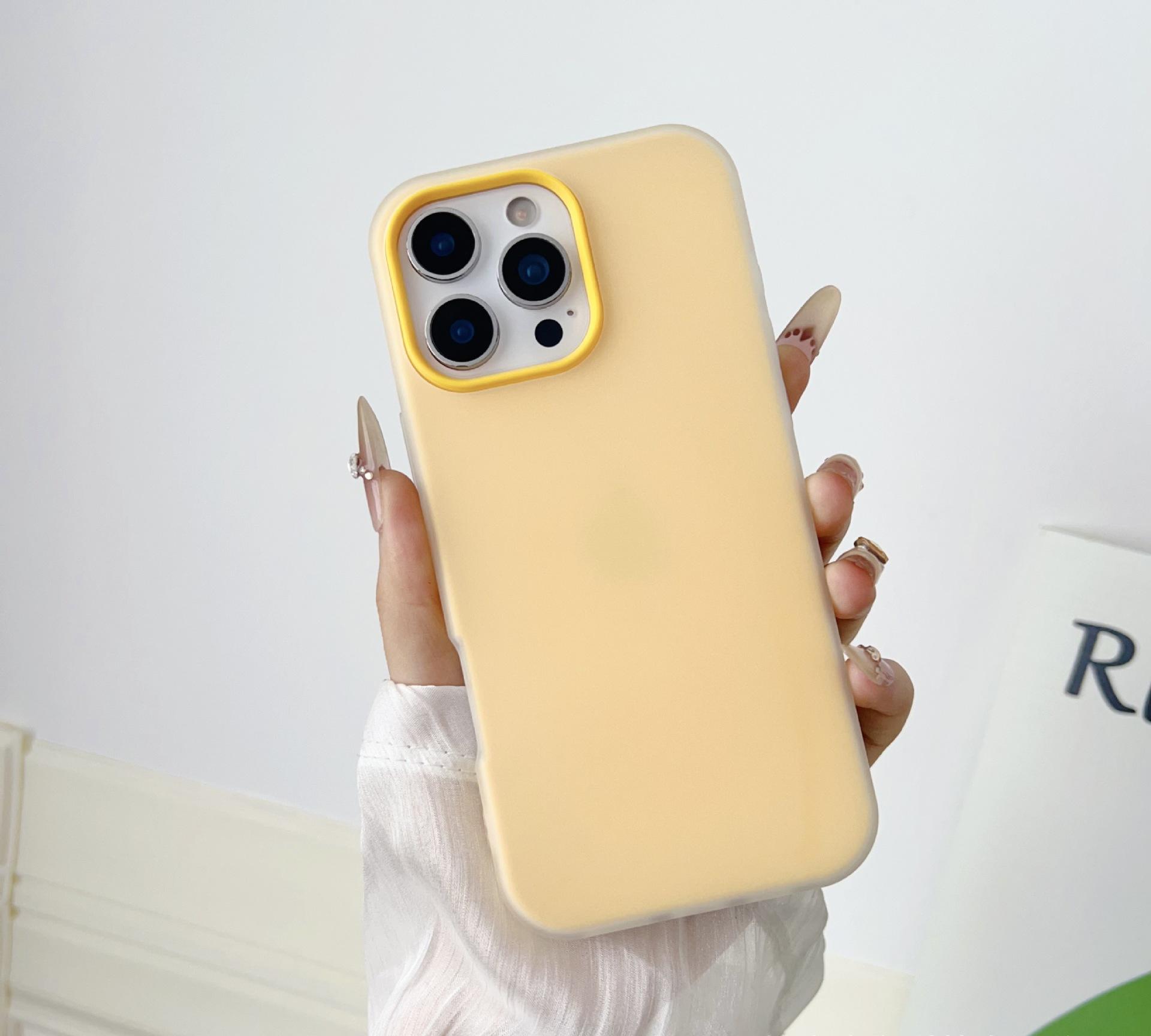 Jaune