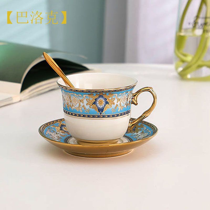 Barocco (una tazza, un piatto, un cucchiaio)-elemento predefinito