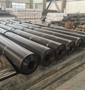Tehlikeli atık depolama gömlekleri için basınca ve kimyasallara karşı yüksek seviyeli dirençli 1.5mm HDPE geomembranlar - Product Image 6