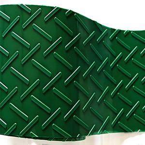 Cinta transportadora superior rugosa de Pvc verde para procesamiento de madera y clasificación de frutas y manejo de granos - Product Image 4