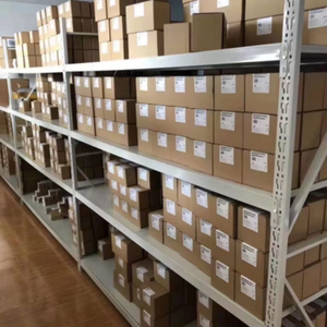 Nuovo originale E2B-M18KN16-M1-B2 interruttore di prossimità sensore per PLC programmazione e controllo industriale Stock in magazzino - Product Image 4