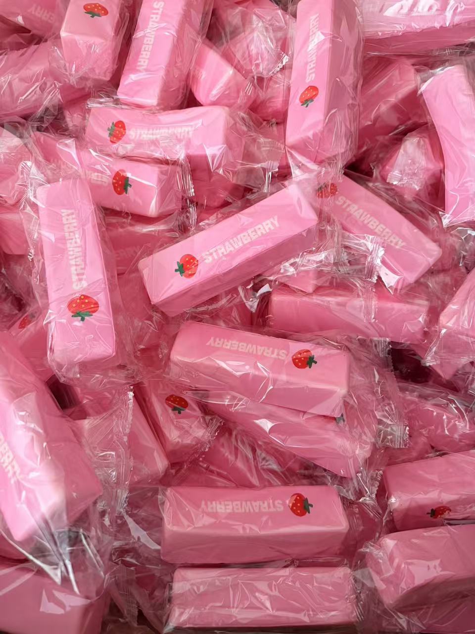 Strawberry Butter Stick 3.5cm OPP Packing