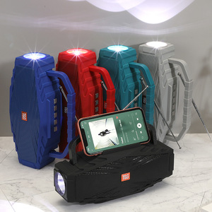 Portable TG804 Torch Light Wireless Speaker Waterproof Outdoor Column Subwoofer Sound Box with FM/TF Card/U Disk <strong>Input</strong> - Product Image 6