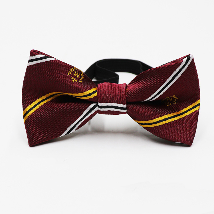 Rosso vino con strisce diagonali nere/bianche/nere