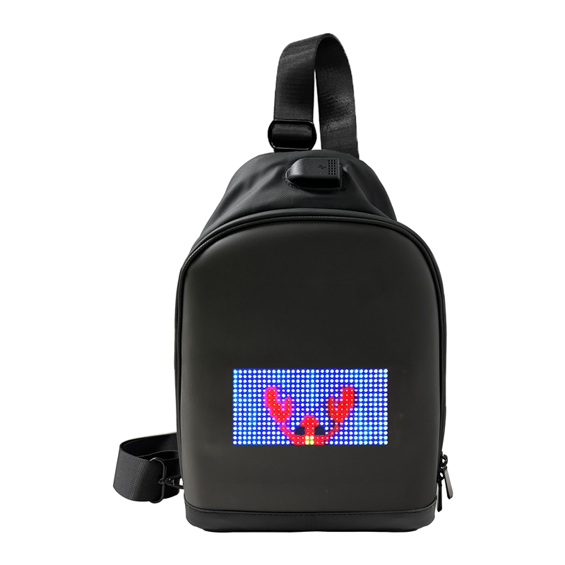 B103 Messenger Bag