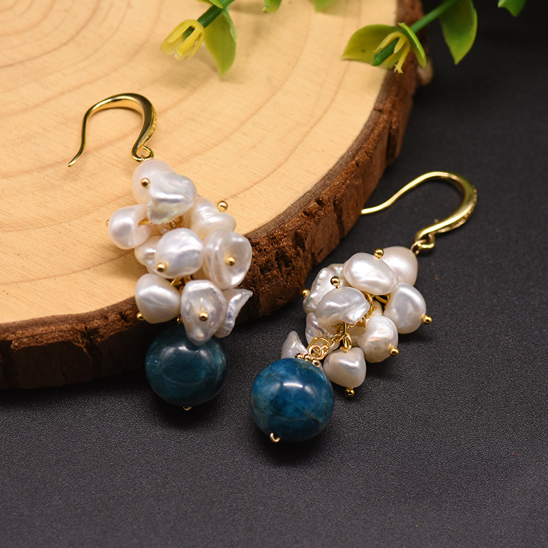 GE0897-2 Ensemble de boucles d'oreilles baroques en perles d'eau douce et apatite bleue