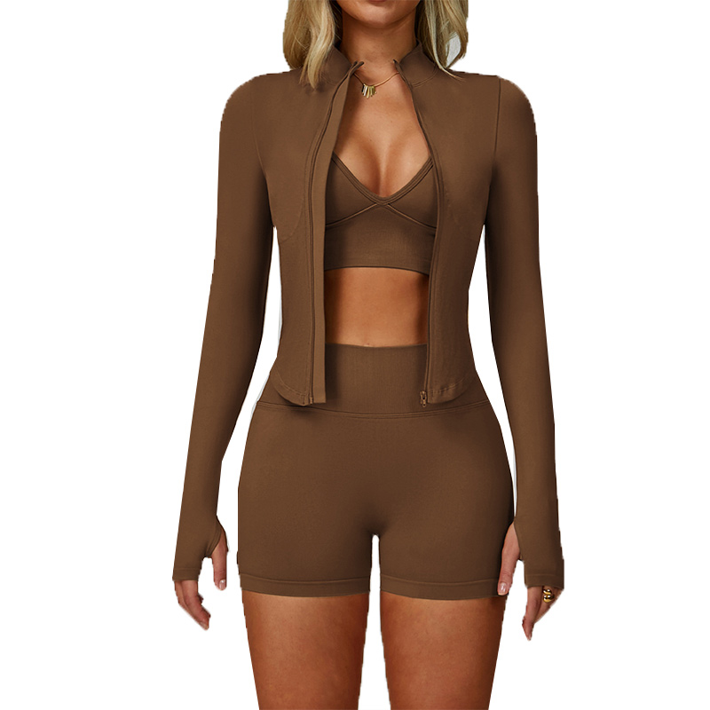 สีน้ำตาล