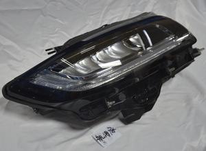 ไฟหน้า LED สีขาวเย็น12V ชิ้นส่วนรถยนต์สำหรับ Lincoln Navigator รุ่นที่ใส่ได้พอดีกับอุณหภูมิสี6000K - Product Image 2