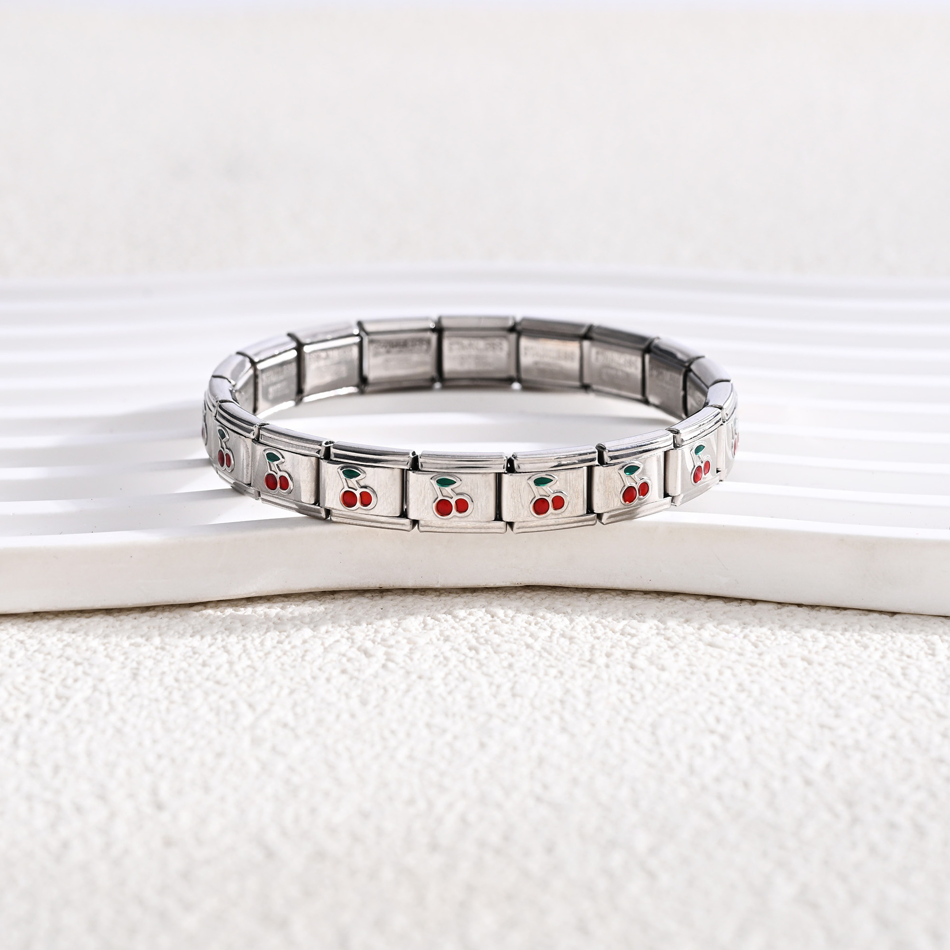 SC-0487 Silvery