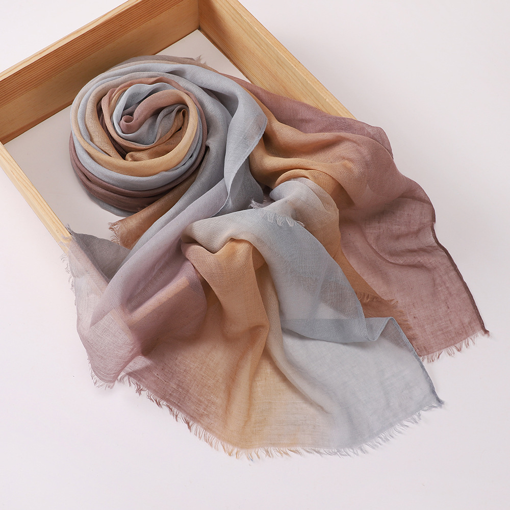 4-Gris clair Marron clair
