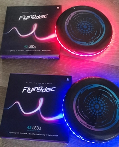 จานร่อนแอลอีดีทำจากพลาสติกที่ทนทานจานร่อน360เรืองแสงได้ตามต้องการ - Product Image 6