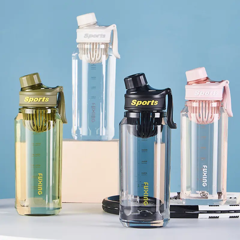 Minimalistische 750 ml Plastik-Wasserflasche für Studenten-Outdoor-Reisen mit Filter Fitnessstudio Fitness Sport Trinkflasche