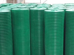 Malla de alambre hexagonal galvanizada de alta calidad para jaulas de conejos de pollo, protección de paneles solares y valla de seguridad antiescalada - Product Image 4