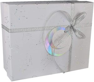 Özel yıldız baskılı sert karton doğum günü hediyesi kapak ve taban dikdörtgen kağıt kurdelalı kutu - Product Image 4
