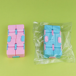 Nhựa chống áp lực ma thuật Fidget Infinity Cube đồ chơi Infinity tiện ích Spinner Fidget Cube ma thuật Fidget Cube - Product Image 5