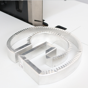 ACCUTEK AT5 letras automáticas de alta precisión que forman máquinas CNC para letreros de tienda muescas y doblador de rebordeado - Product Image 4