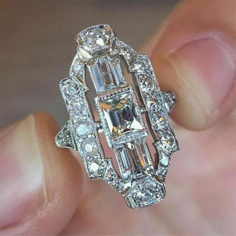 F989 white gold