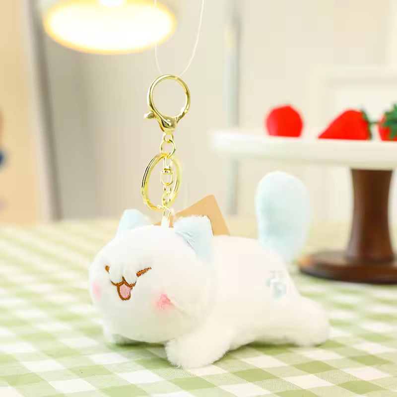 Blue pawing claw kitten-4 inches 004