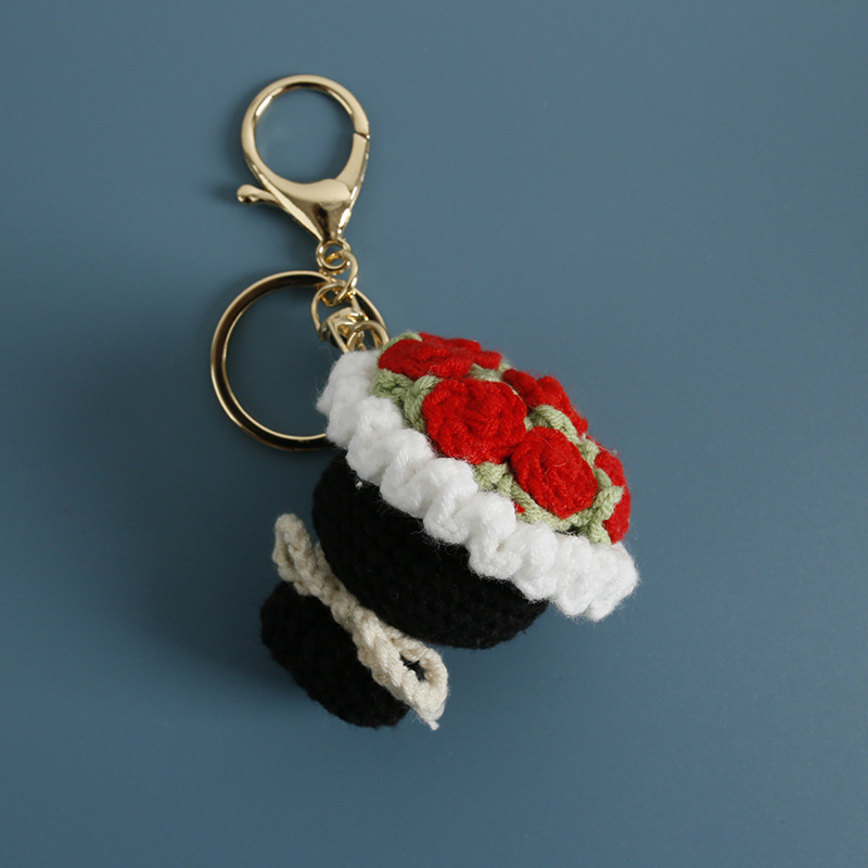 Black bouquet pendant