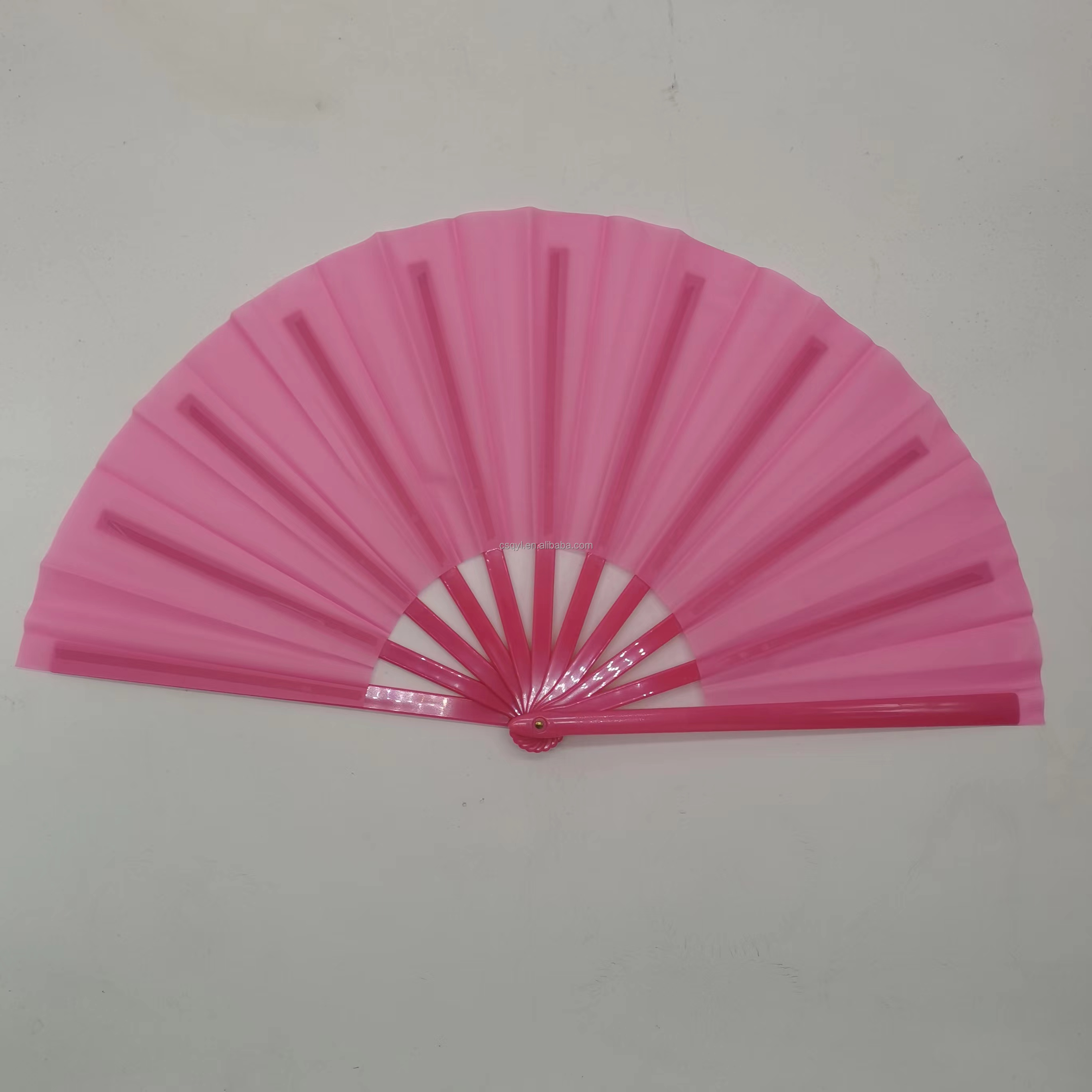 สีชมพู