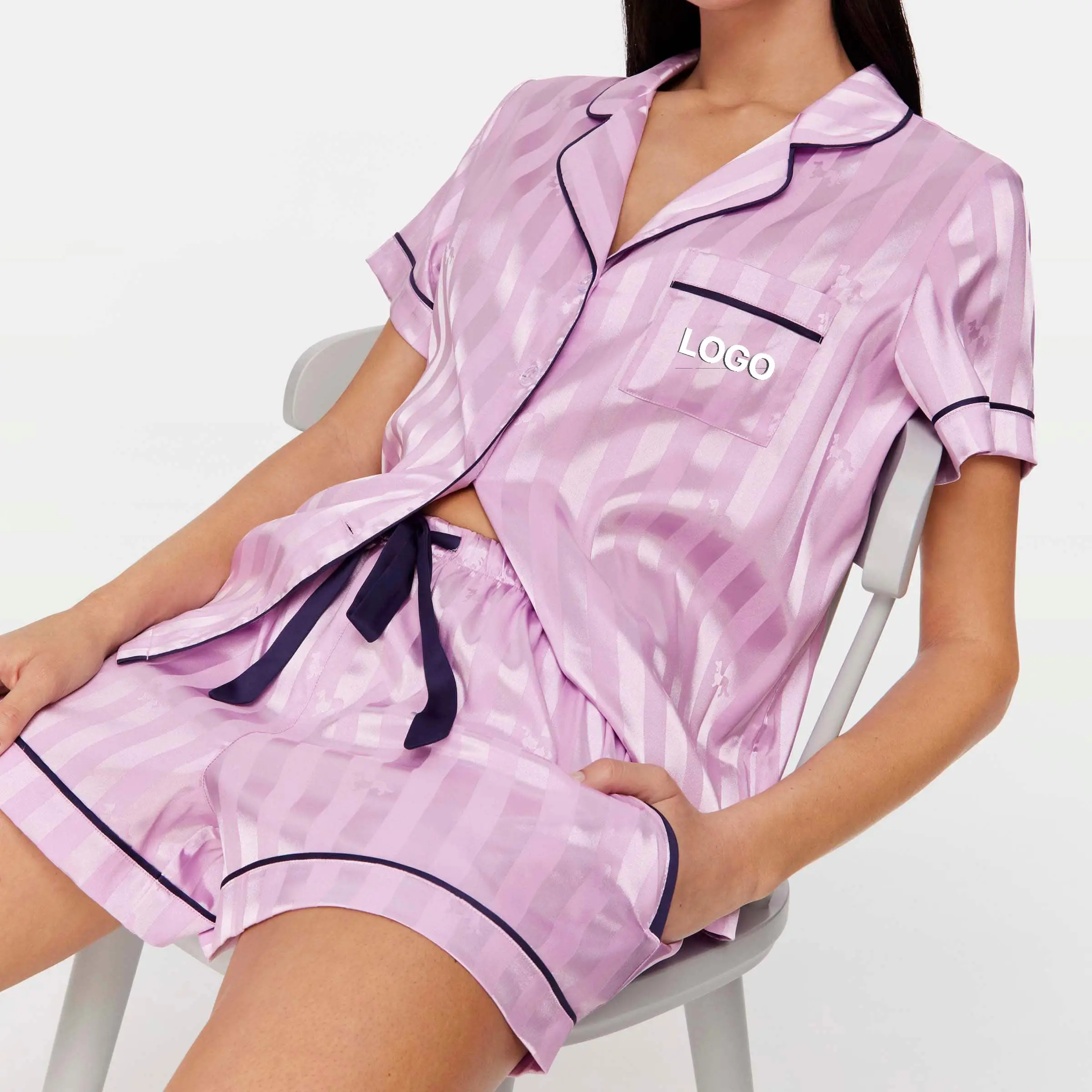 Designer personalizado de luxo feminino conjunto de pijamas de bambu de cetim de seda maciça pijamas para mulher