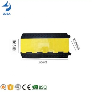 Yüksek kalite 1 2 3 4 5 kanal kablosu ağır hız kambur kablo koruyucu apronu - Product Image 2
