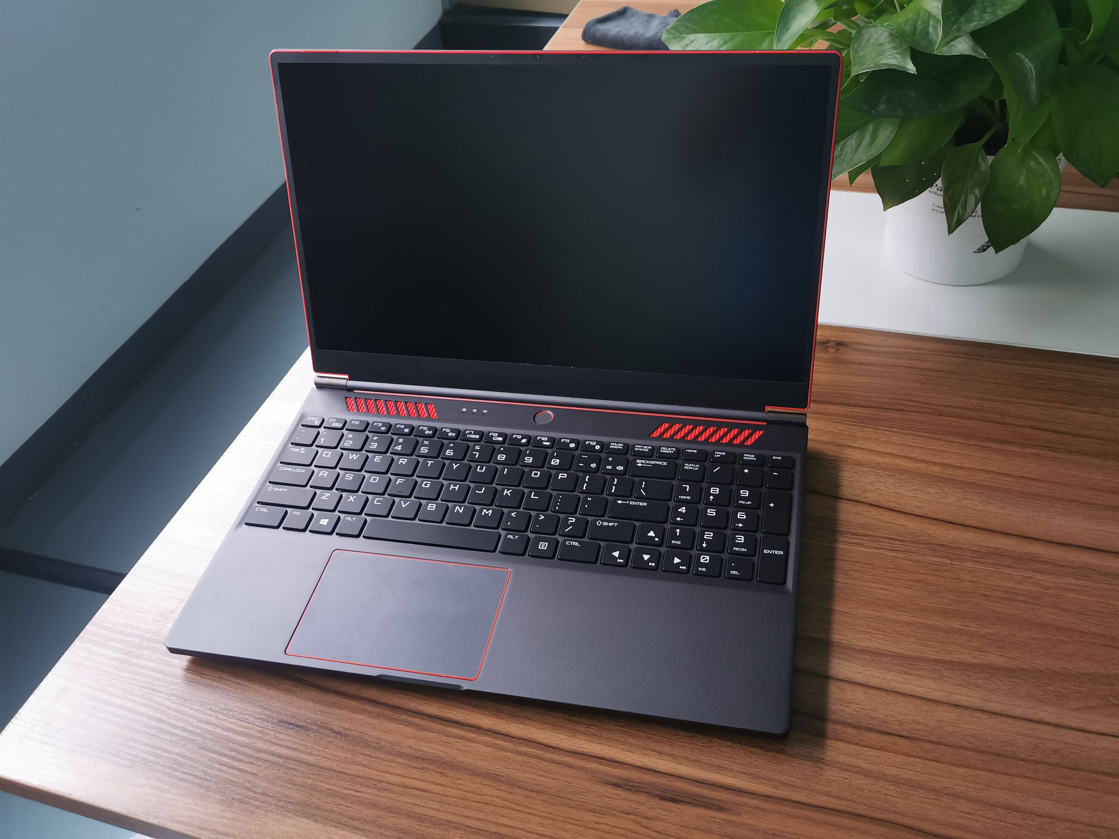 GLT163 i9-9880H GTX1650