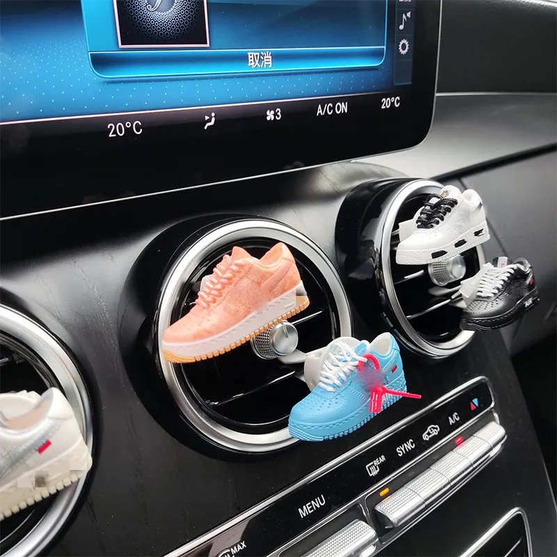 Yeni tasarım spor AJ1 sneaker ayakkabı difüzör klip araba hava spreyi ile araba hava çıkış koku