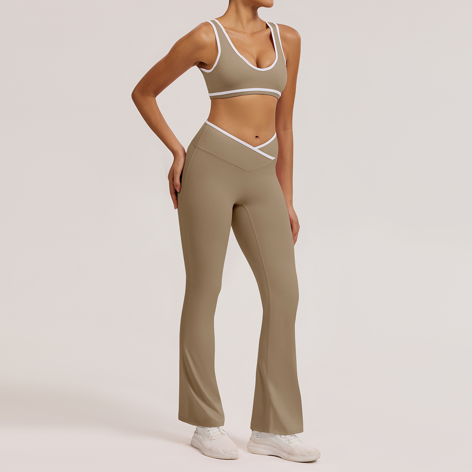 flare leggings + bra coco