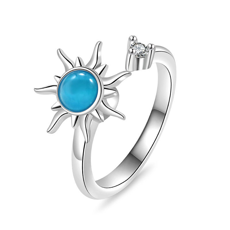 White gold color