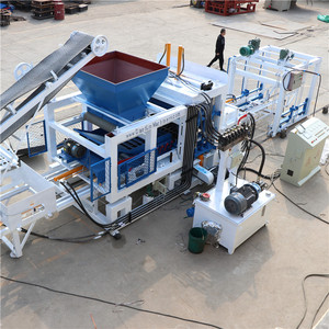 Máquina automática de bloques de cemento QT 10 15 para ladrillos de pavimentación sólida hueca, 1 unidad - Product Image 2