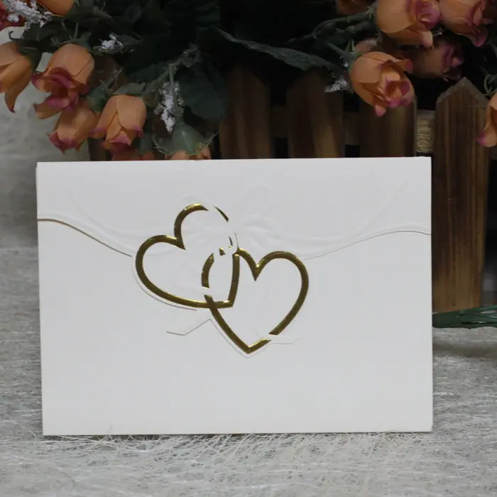 Оптовая продажа, полускладная открытка-конверт в стиле горячего тиснения, с рисунком любовного сердца, без рисунка, открытка с пожеланиями на Новый год и день рождения