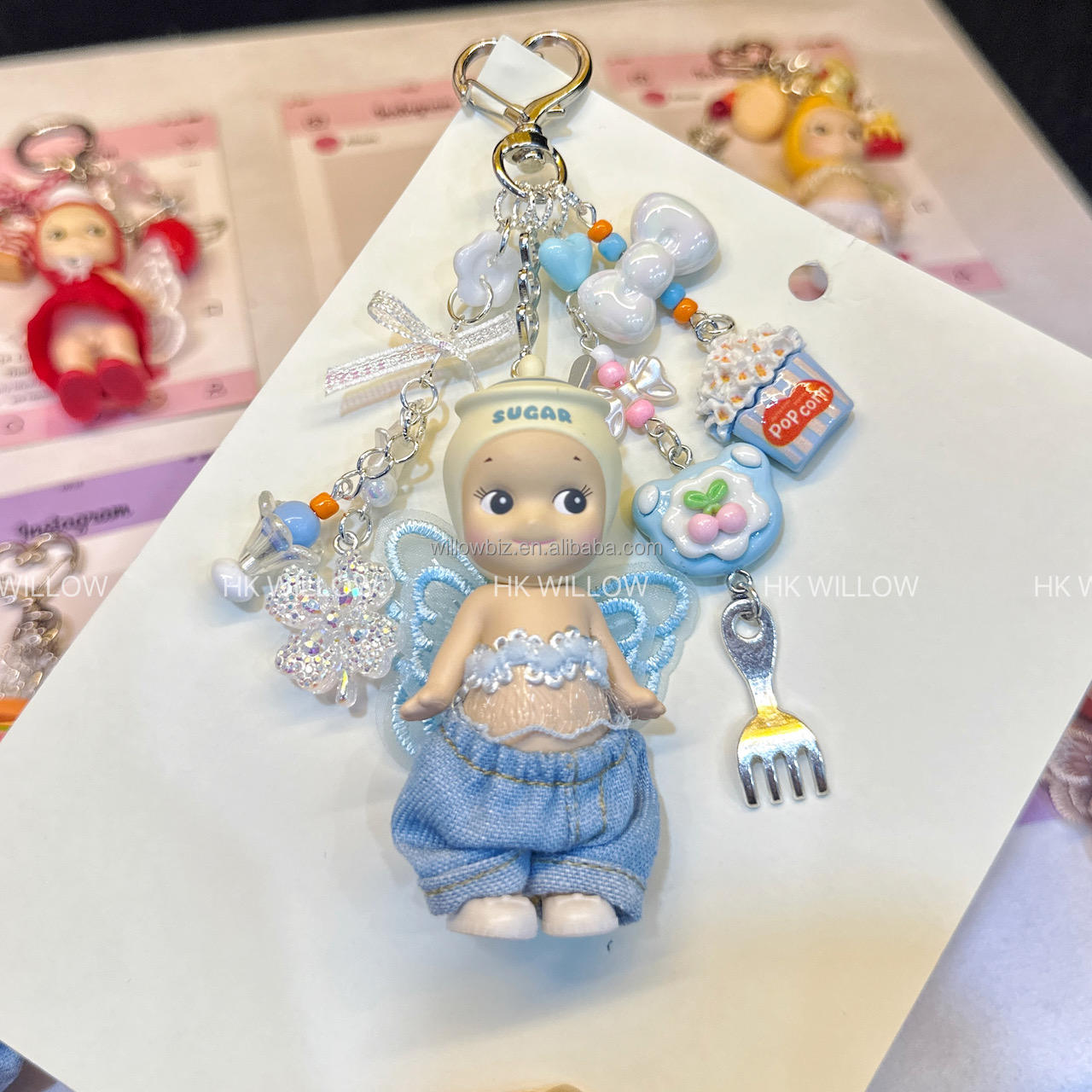 Key chain +pants set