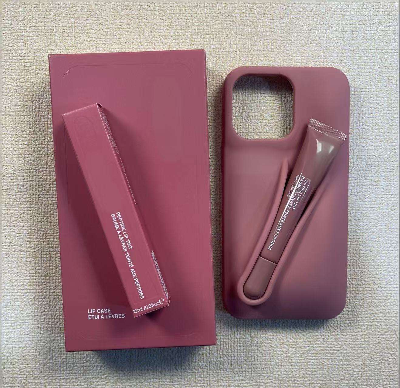 Ruban rose poussiéreux