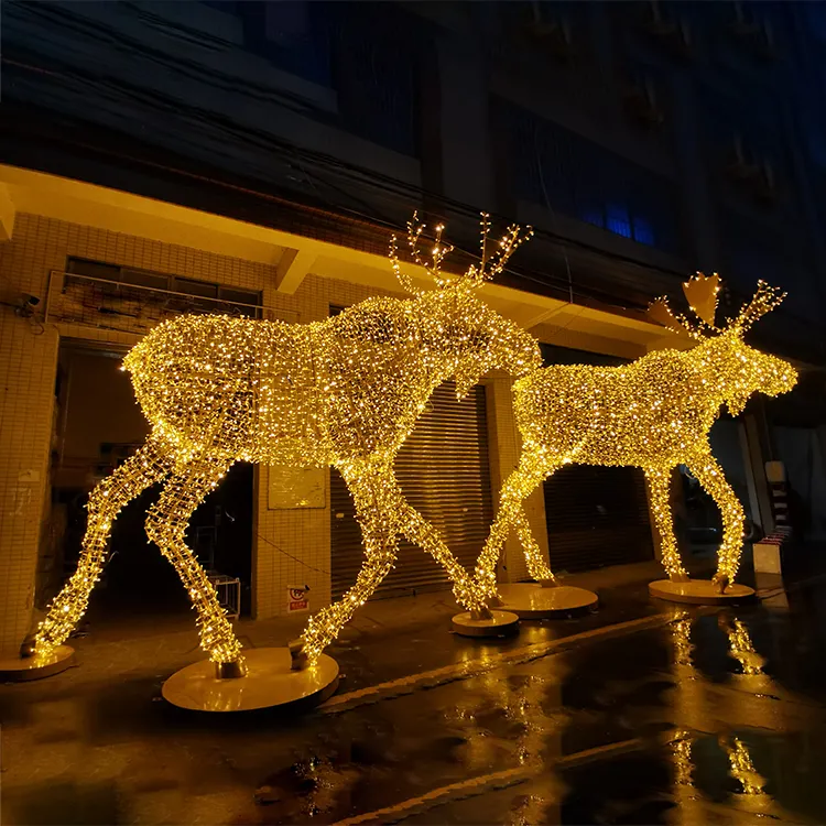 Außen dekoration IP65 Led Skulptur Hirsch Figur Benutzer definierte Weihnachts straße Urlaub Landschaft Display Pole Tiere 3D Motiv Lichter