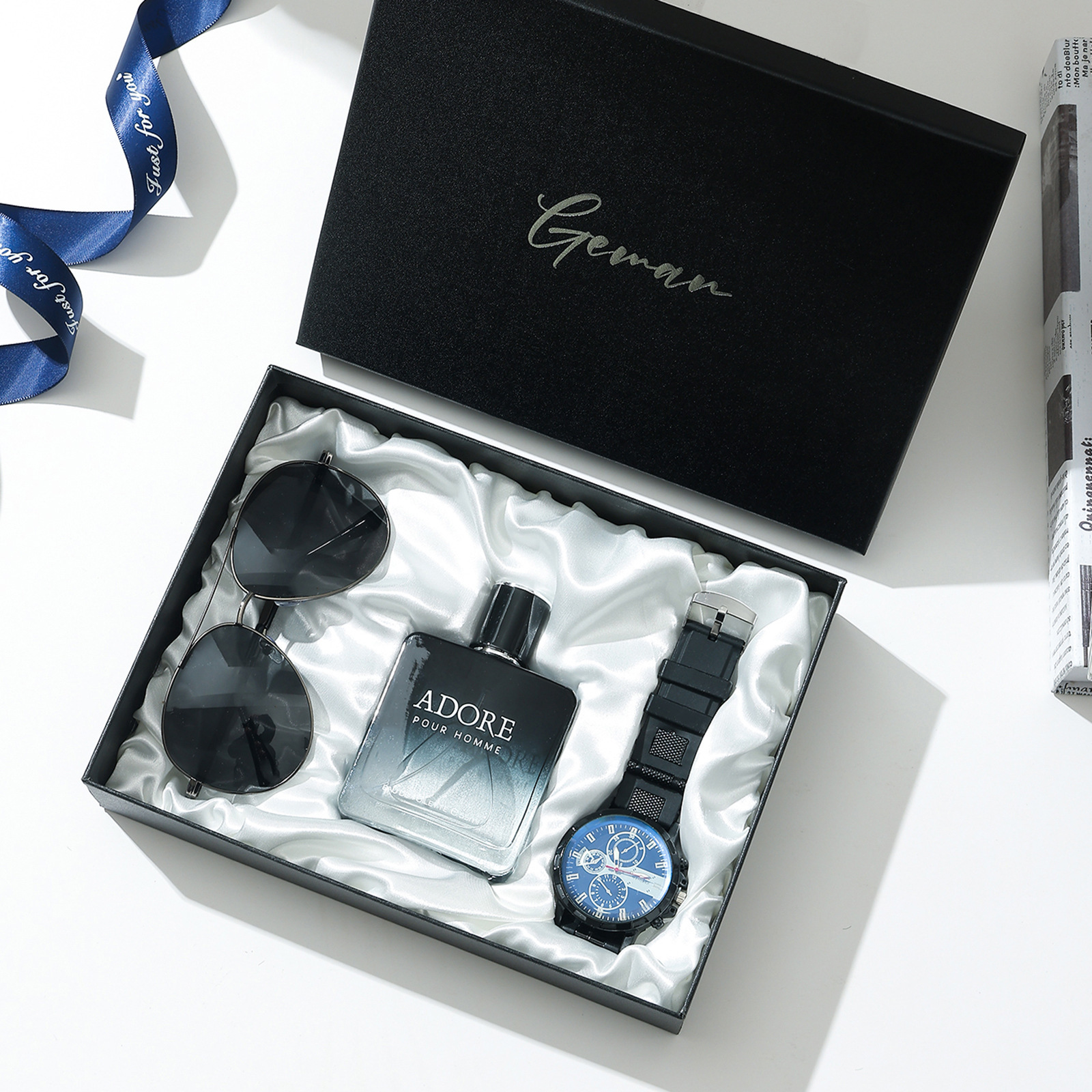Confezione regalo squisita con orologio nero, profumo e occhiali