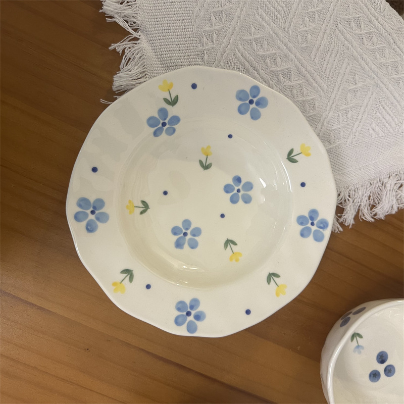 Pétrissage à la main assiette profonde-fleur bleue tulipe jaune