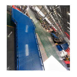 Wholesale Electric Hydraulic Lifting <strong>Platform</strong> <strong>Container</strong> <strong>Loading</strong> Portable <strong>Loading</strong> <strong>Dock</strong> Ramp <strong>Platform</strong> Mobile Boarding Bridge - Product Image 5