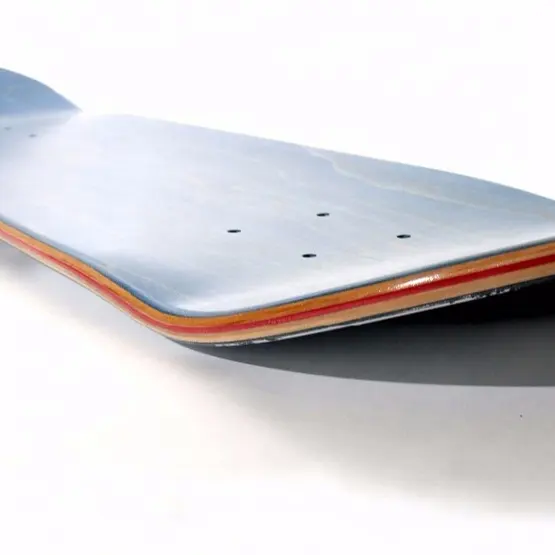 7プライカナダメープルスケートボードデッキ工場で製造された卸売スケートボードデッキ