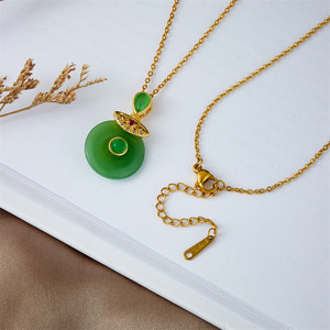 แฟชั่นเก๋18K คริสตัล CZ ปูหยกสีเขียวจี้หัวใจสร้อยคอโซ่ - Product Image 5