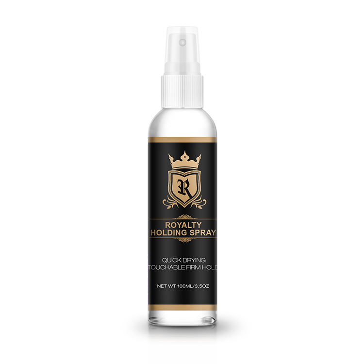 Tenant le spray