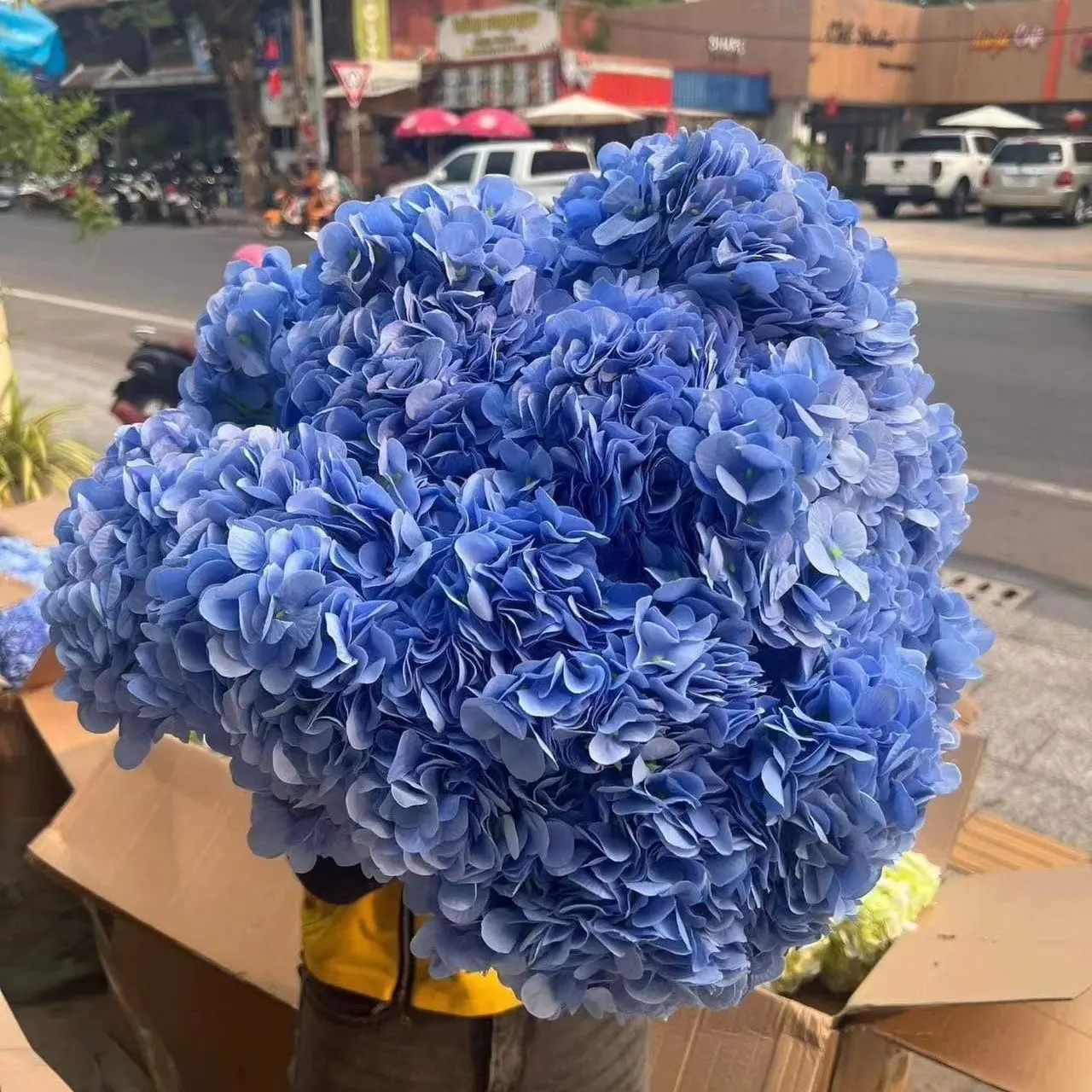 Flor de hortensia azul de 5 cabezas de seda de flor artificial de buena calidad para boda