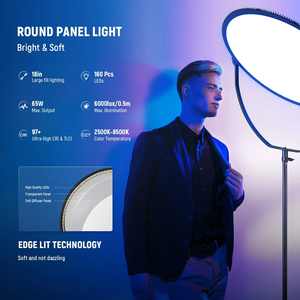 ไฟวิดีโอ LED 18นิ้วแบบ Bi-Color ขนาด2500K ~ 8500K ควบคุมด้วยแอพสำหรับถ่ายภาพบุคคลและภาพแฟชั่น