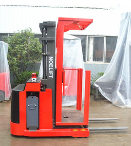Recolector de pedidos eléctrico de almacén de 1,3 toneladas y 4,5 metros con función de límite de velocidad de elevación alta - Product Image 1