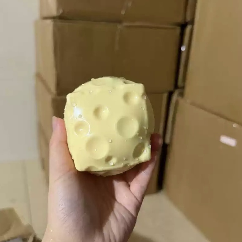 Juguete antiestrés de queso crujiente, estilo bloques de construcción, empaquetado individualmente.