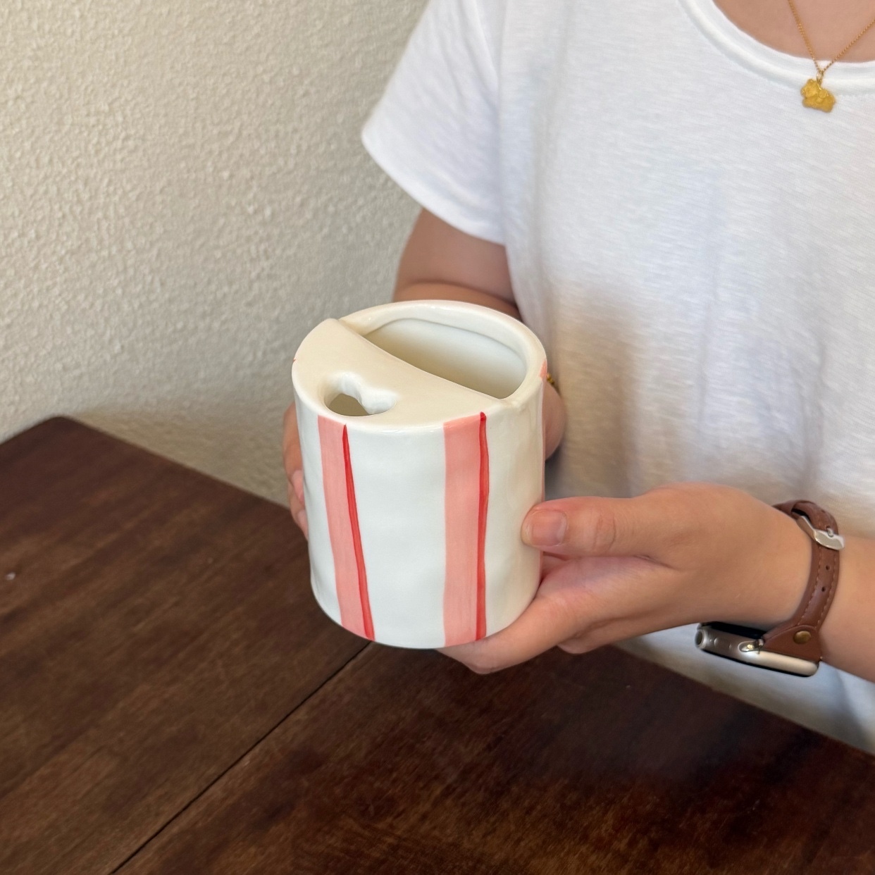 Mug 300ml à rayures rose rouge