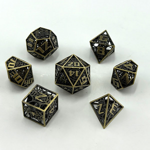 Toptan özel Hollow çokyüzlü Cuboid zar seti metalik çokyüzlü D & D rpgminyatür zar 7-sets aksesuarları zar kutusu - Product Image 1