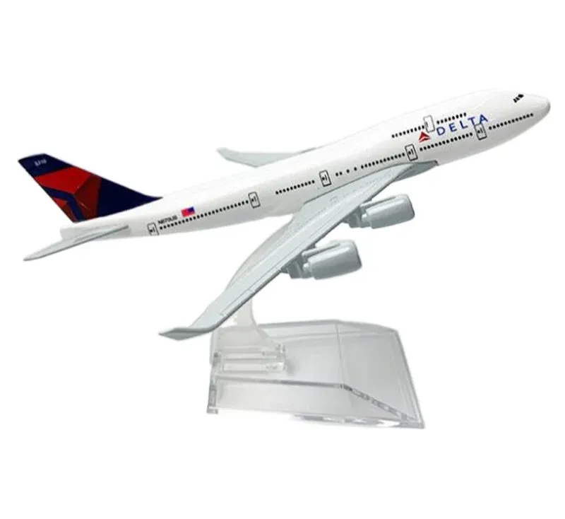 Delta Air Lines B747