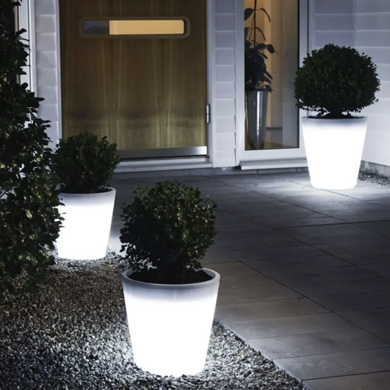 Barato Grande Decoração Do Jardim 16 Cores mudando Flower pot Glowing Light Up Outdoor Cabeça Iluminado Planta Led Flower Pots