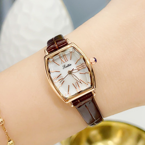 High Quality Scottie 9403B Women's Watch New Design Specialty Store Fashion Trend Quartz Watch Irregular Shape Leather Band - Product Image 1
